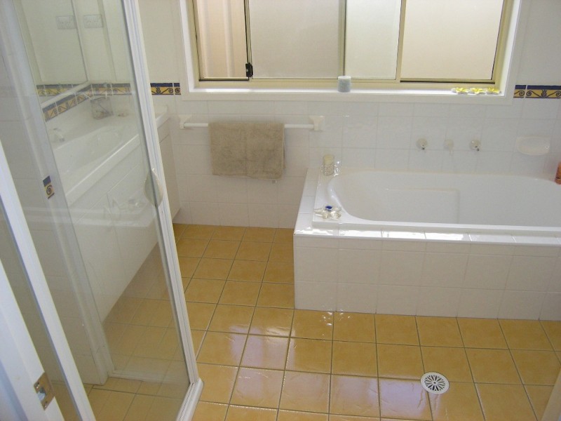 48 Burradoo Cres, Worrigee NSW 2540