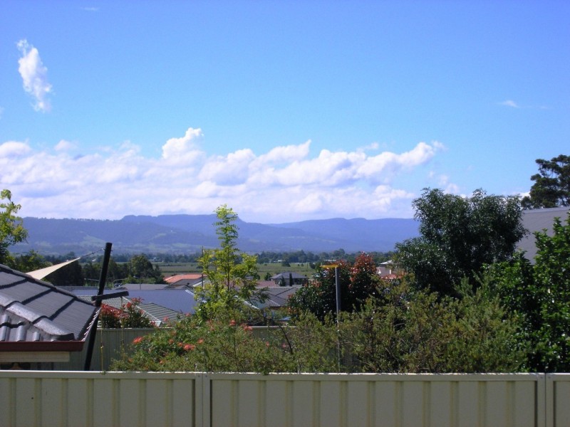 3 Mildura St, Worrigee NSW 2540