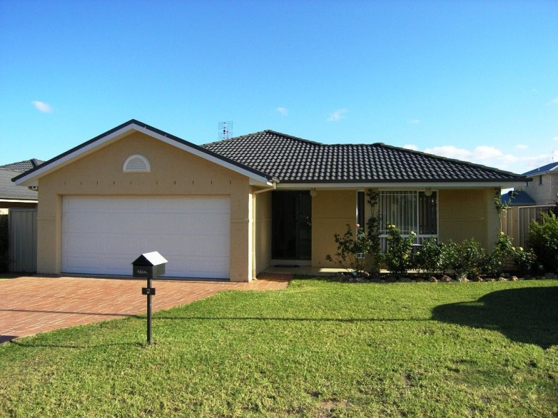 2 Whitewood St, Worrigee NSW 2540