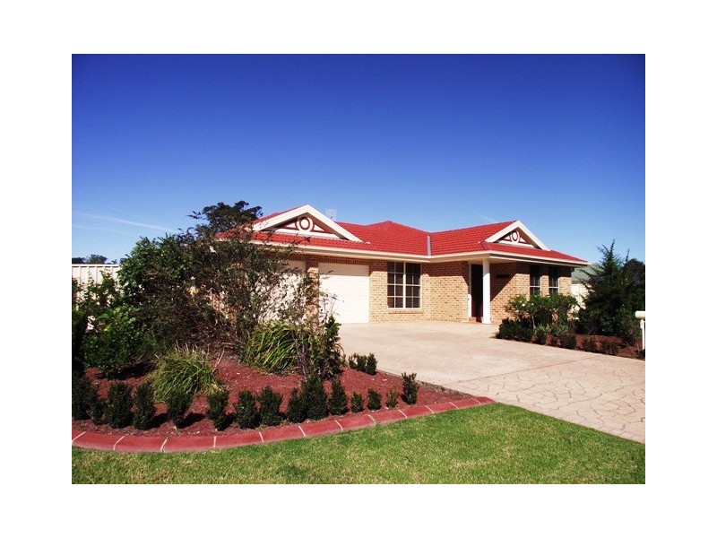 1 Kardella Ave, Worrigee NSW 2540