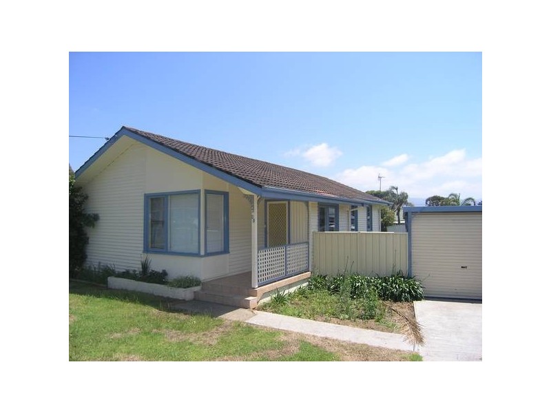 39 McKay Street, Nowra NSW 2541