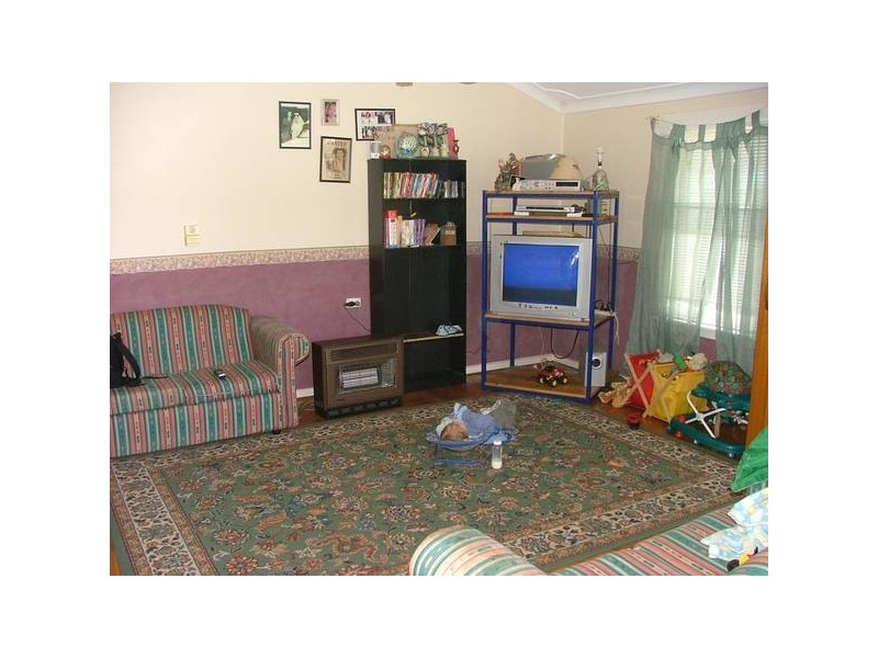 39 McKay Street, Nowra NSW 2541