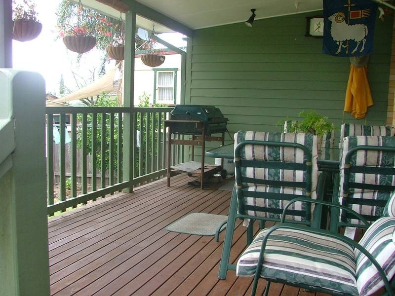 418 Princes Highway, Bomaderry NSW 2541