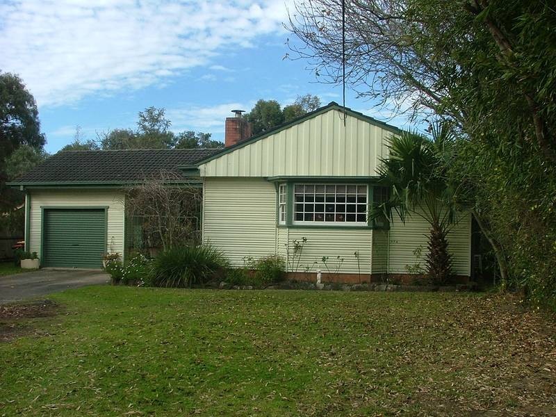 172 Albatross Road, Nowra Hill NSW 2540