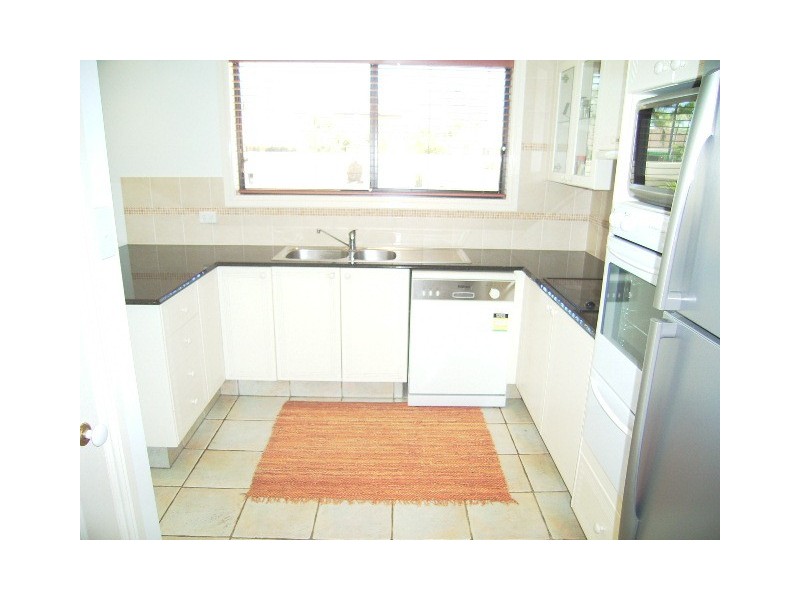 Broadbeach Waters QLD 4218