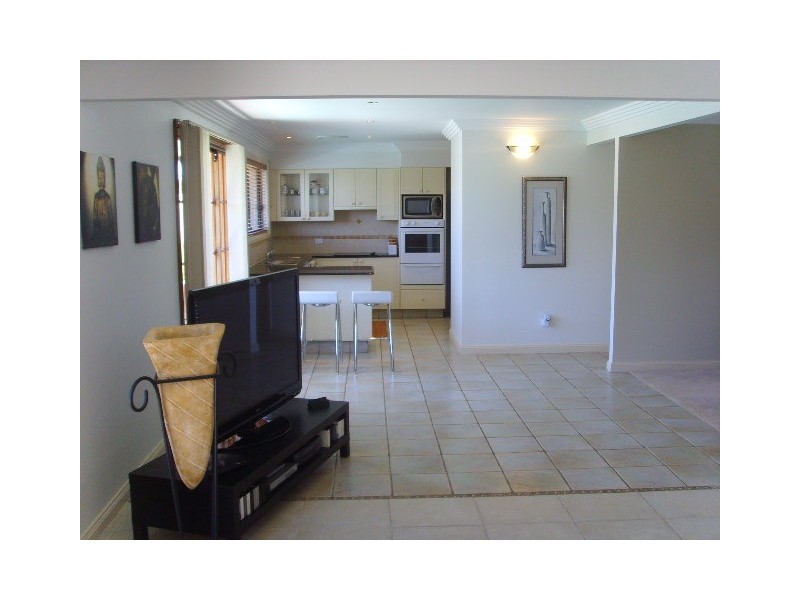 Broadbeach Waters QLD 4218