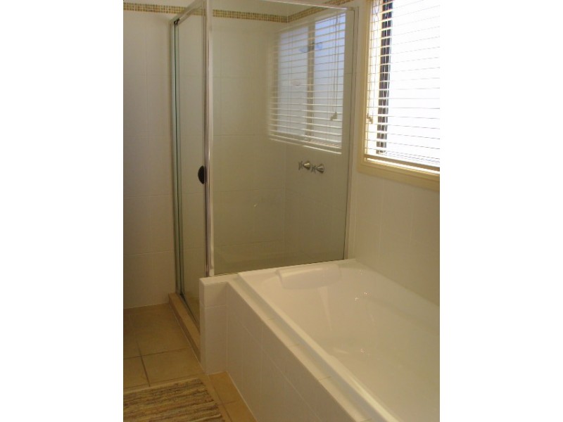 Broadbeach Waters QLD 4218