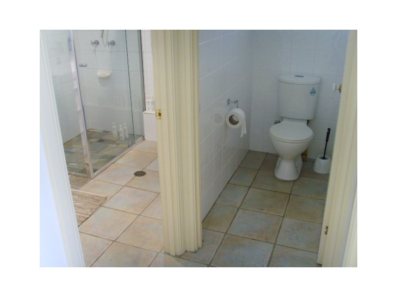 Broadbeach Waters QLD 4218