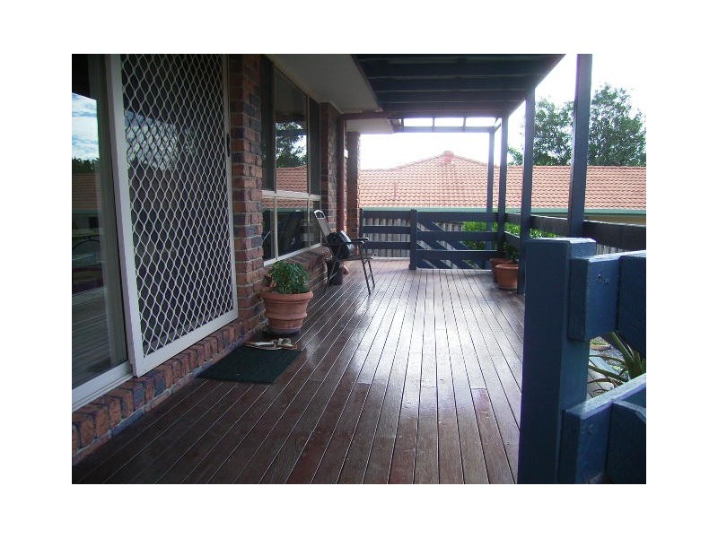 Pacific Pines QLD 4211