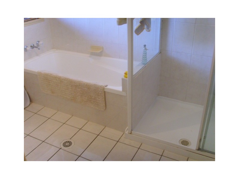 Pacific Pines QLD 4211