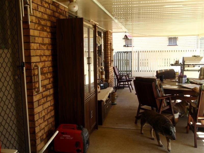 4 Rome Street, Oakey QLD 4401