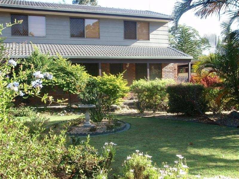 33 Brittany Street, Petrie QLD 4502