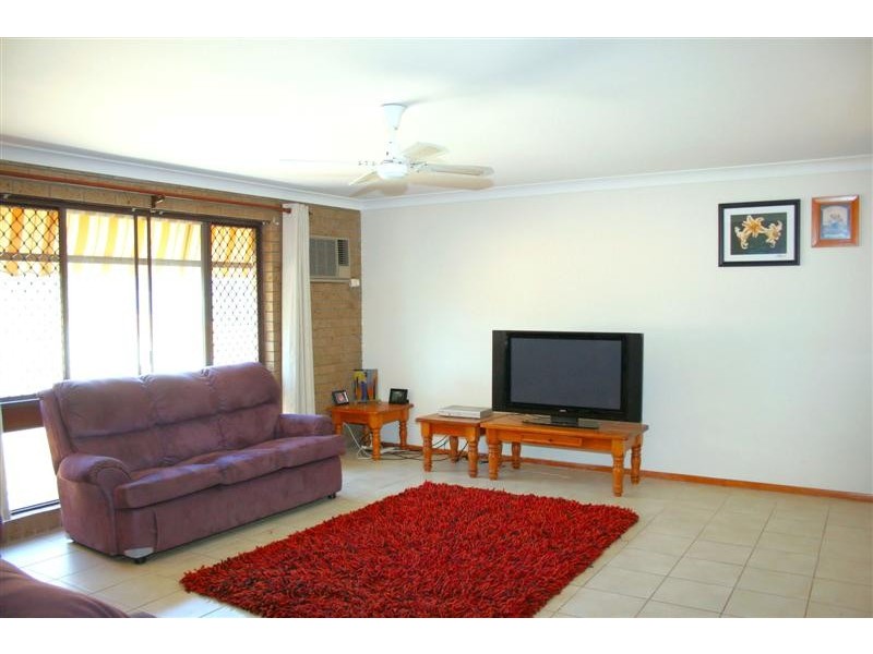 56 Youngs Street, Petrie QLD 4502