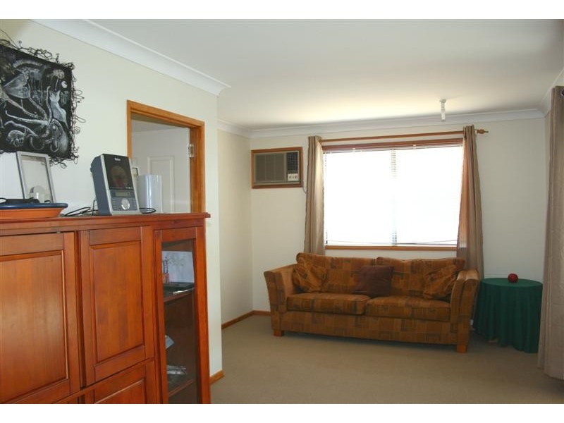 56 Youngs Street, Petrie QLD 4502