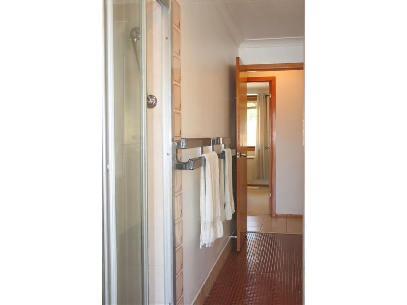 56 Youngs Street, Petrie QLD 4502