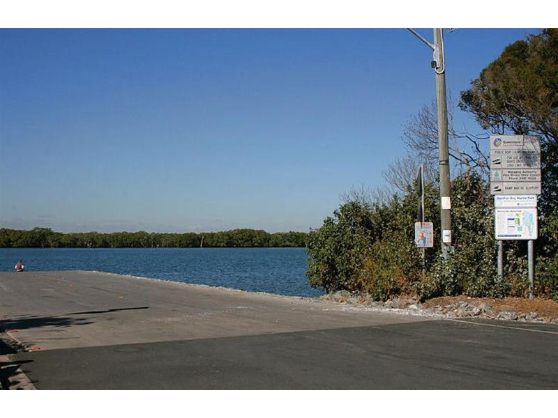 56 Youngs Street, Petrie QLD 4502