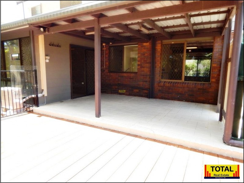 33 Brittainy Street, Petrie QLD 4502