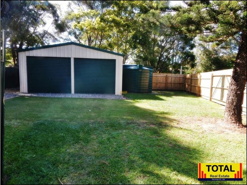 33 Brittainy Street, Petrie QLD 4502
