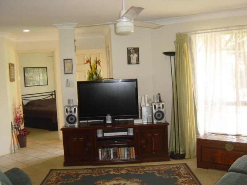 3 Macadam Court, Kallangur QLD 4503