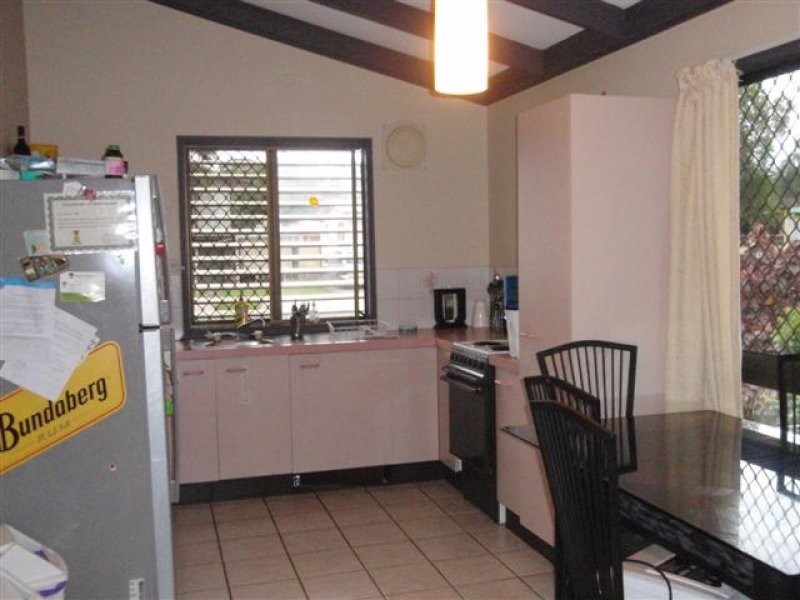 10 Andrew Street, Kallangur QLD 4503