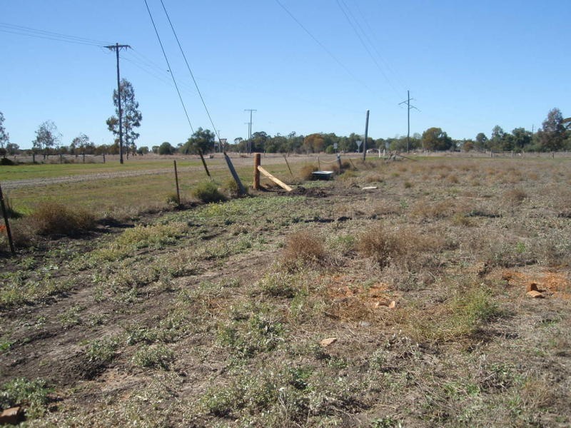 33 Earl Street, Jondaryan QLD 4403