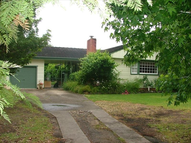 172 Albatross road, Nowra Hill NSW 2540