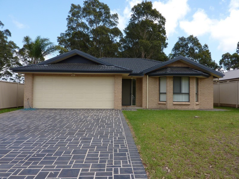 7 Hollaway Street, South Nowra NSW 2541