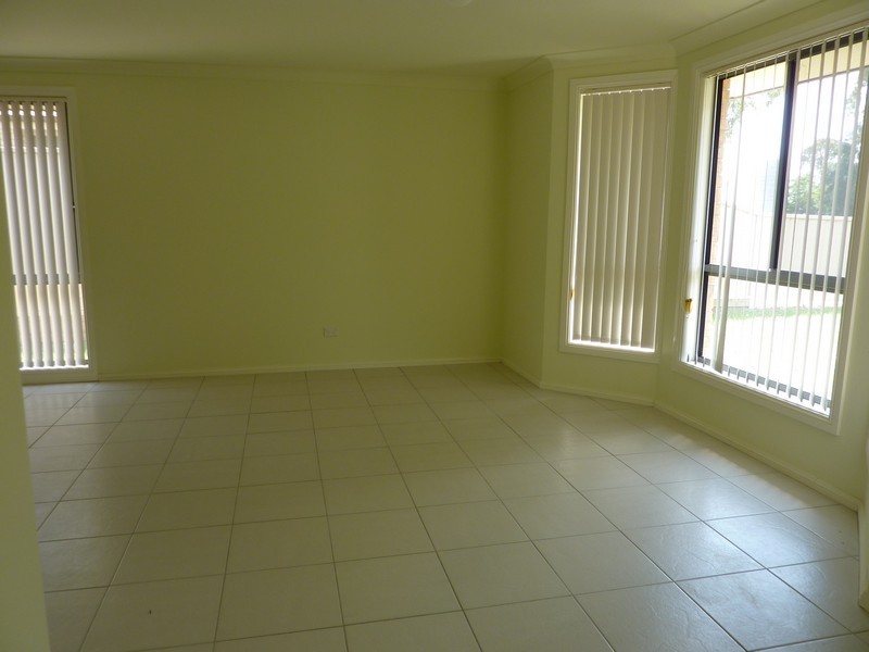 7 Hollaway Street, South Nowra NSW 2541