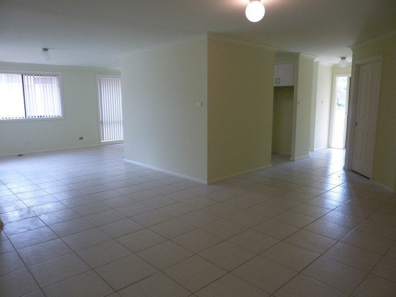 7 Hollaway Street, South Nowra NSW 2541