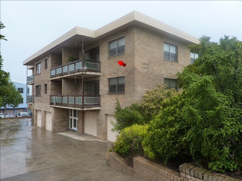 2/6 Burr Street, Nowra NSW 2541