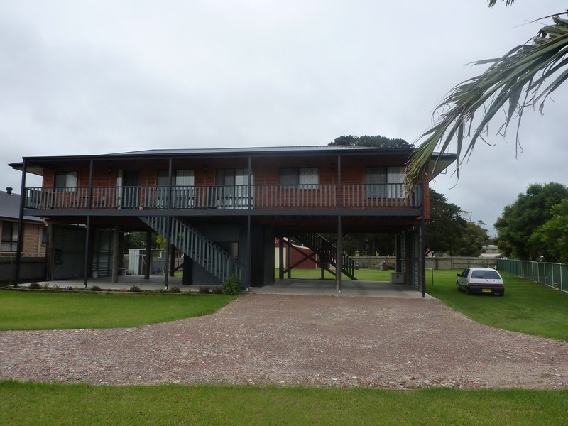 7B Hume Street, Greenwell Point NSW 2540