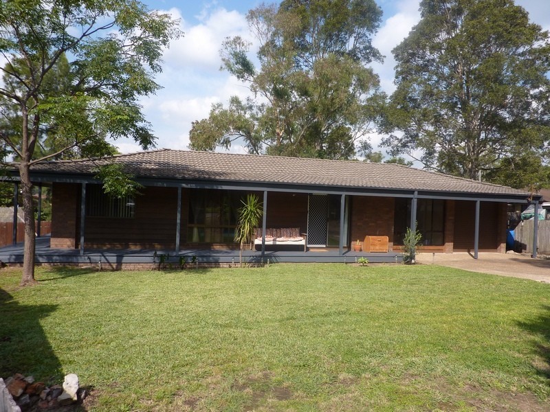 2 Benny Close, West Nowra NSW 2541
