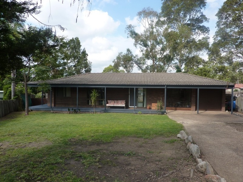 2 Benny Close, West Nowra NSW 2541