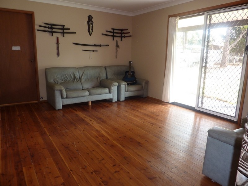 2 Benny Close, West Nowra NSW 2541