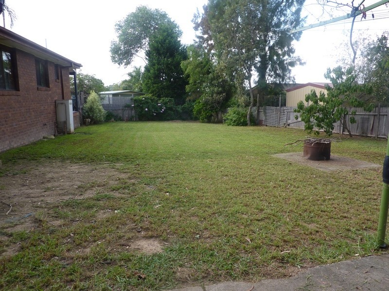 2 Benny Close, West Nowra NSW 2541