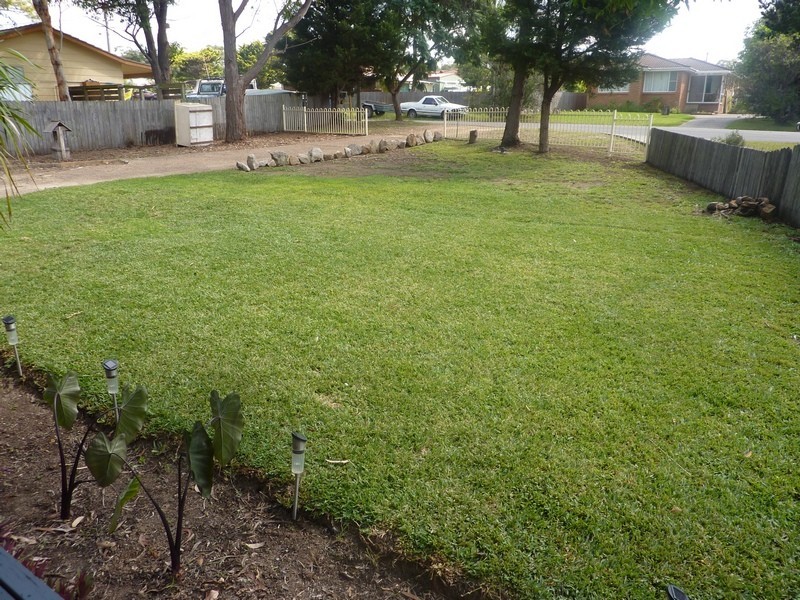 2 Benny Close, West Nowra NSW 2541