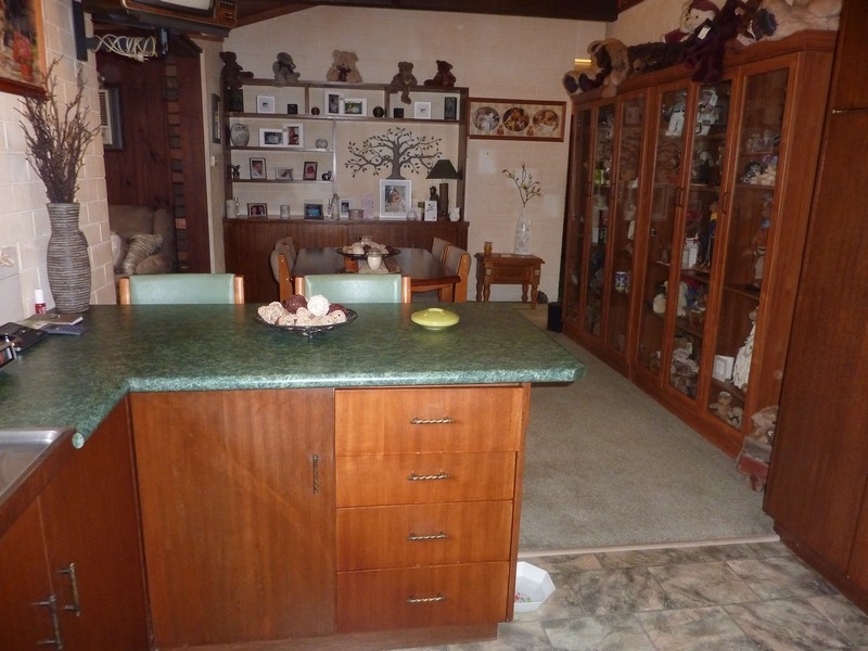 2 DeMestra Place, Nowra NSW 2541