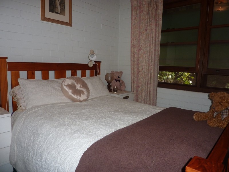 2 DeMestra Place, Nowra NSW 2541