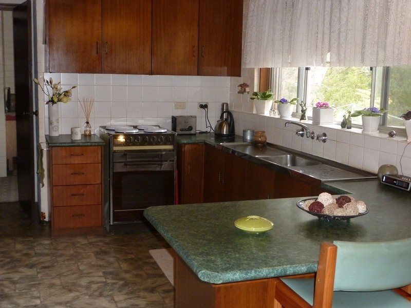 2 DeMestra Place, Nowra NSW 2541