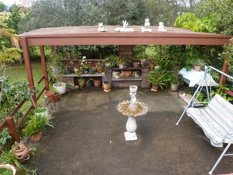 2 DeMestra Place, Nowra NSW 2541