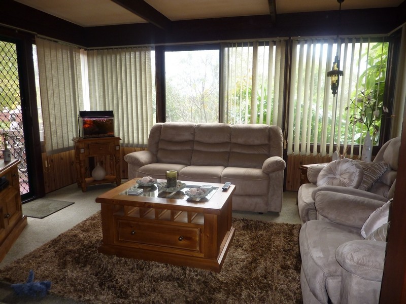 2 DeMestra Place, Nowra NSW 2541