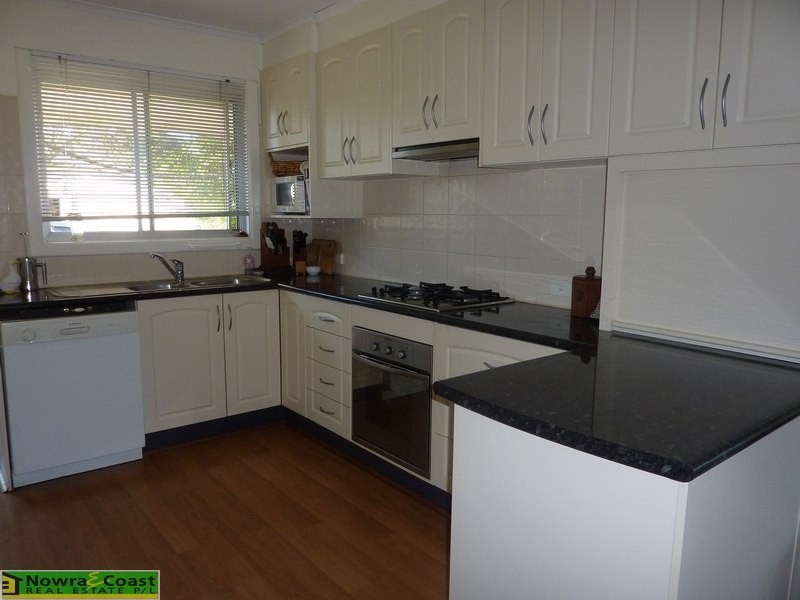 22 West Street, Greenwell Point NSW 2540