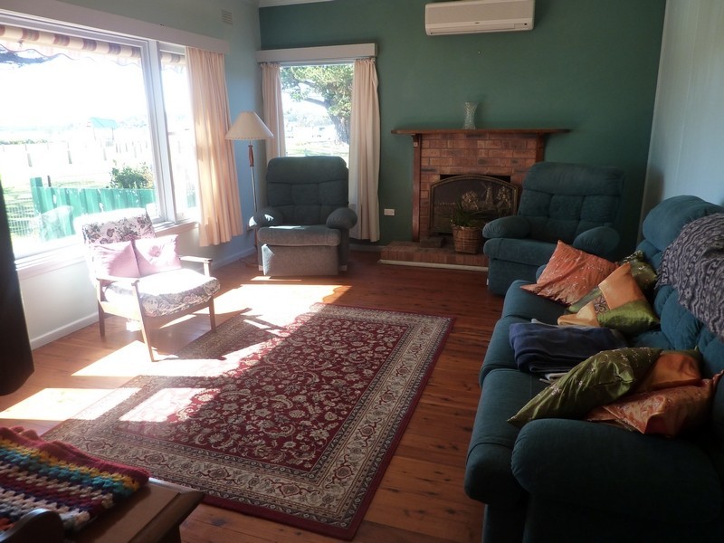 87 Adelaid Street, Greenwell Point NSW 2540