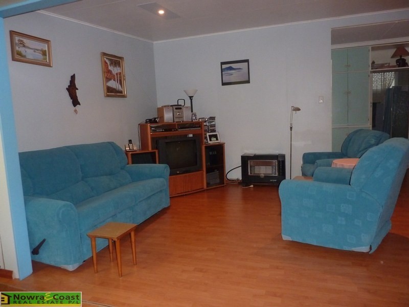 18 Crookhaven Drive, Greenwell Point NSW 2540