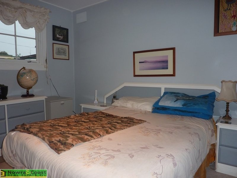 18 Crookhaven Drive, Greenwell Point NSW 2540