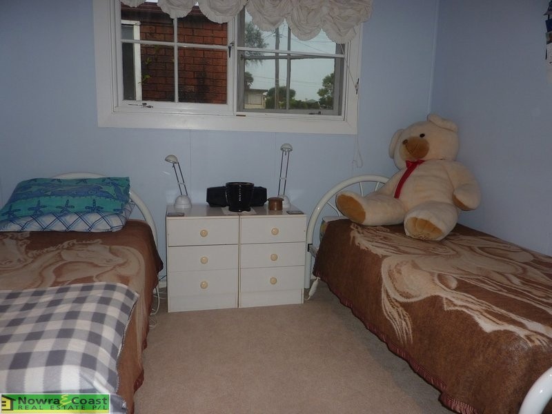 18 Crookhaven Drive, Greenwell Point NSW 2540