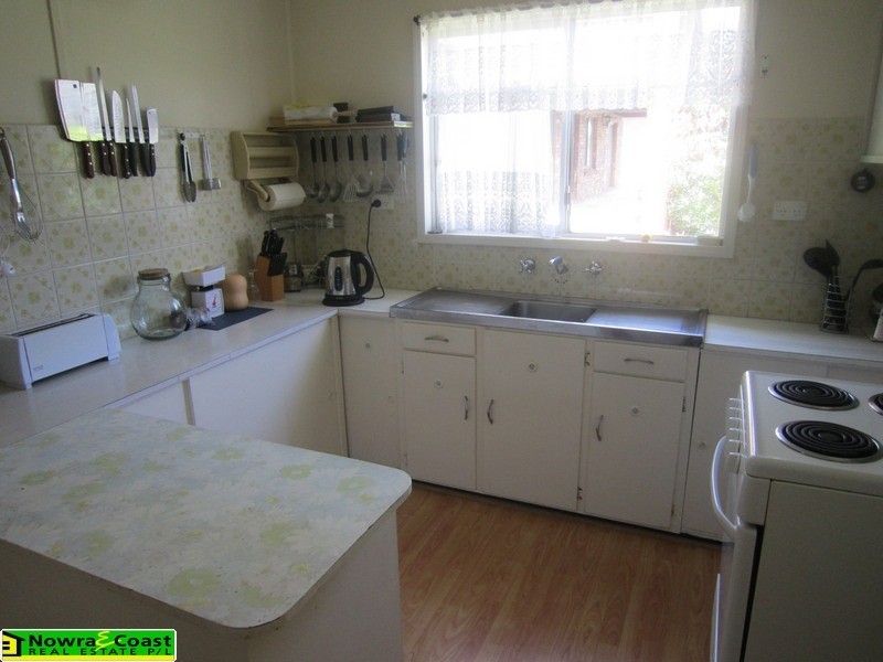 10 Otway Street, Orient Point NSW 2540