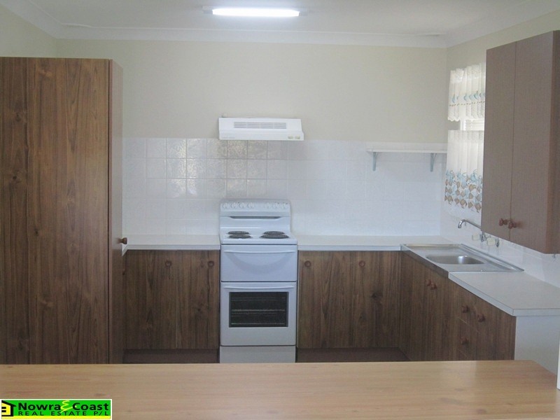 20 Crookhaven Drive, Greenwell Point NSW 2540