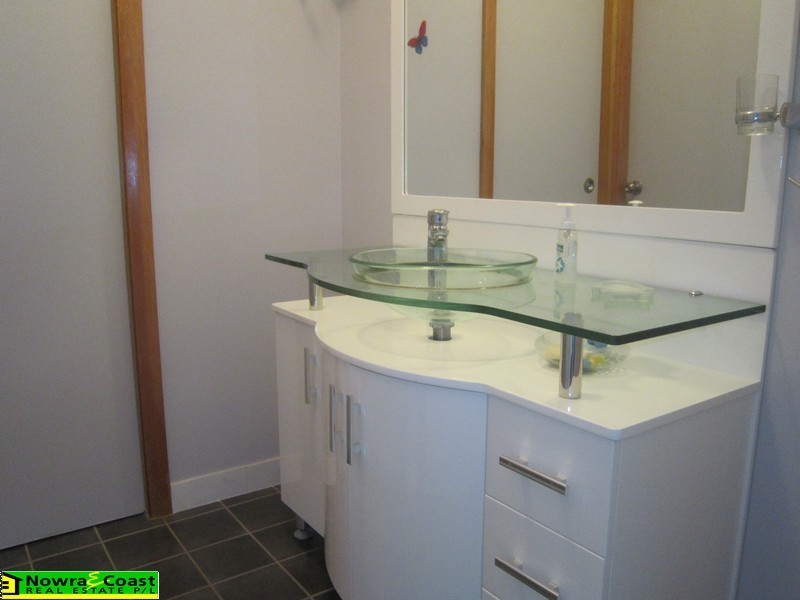45 Eastbourne Avenue, Culburra Beach NSW 2540
