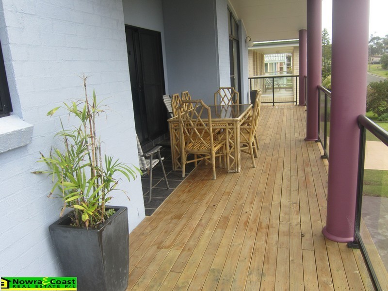 45 Eastbourne Avenue, Culburra Beach NSW 2540